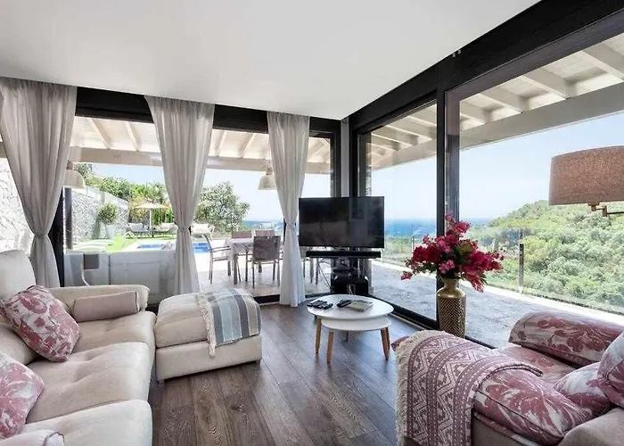 빌라 Lujo Con Piscina Climatizada,jacuzzi,playa Privada 또사데마르